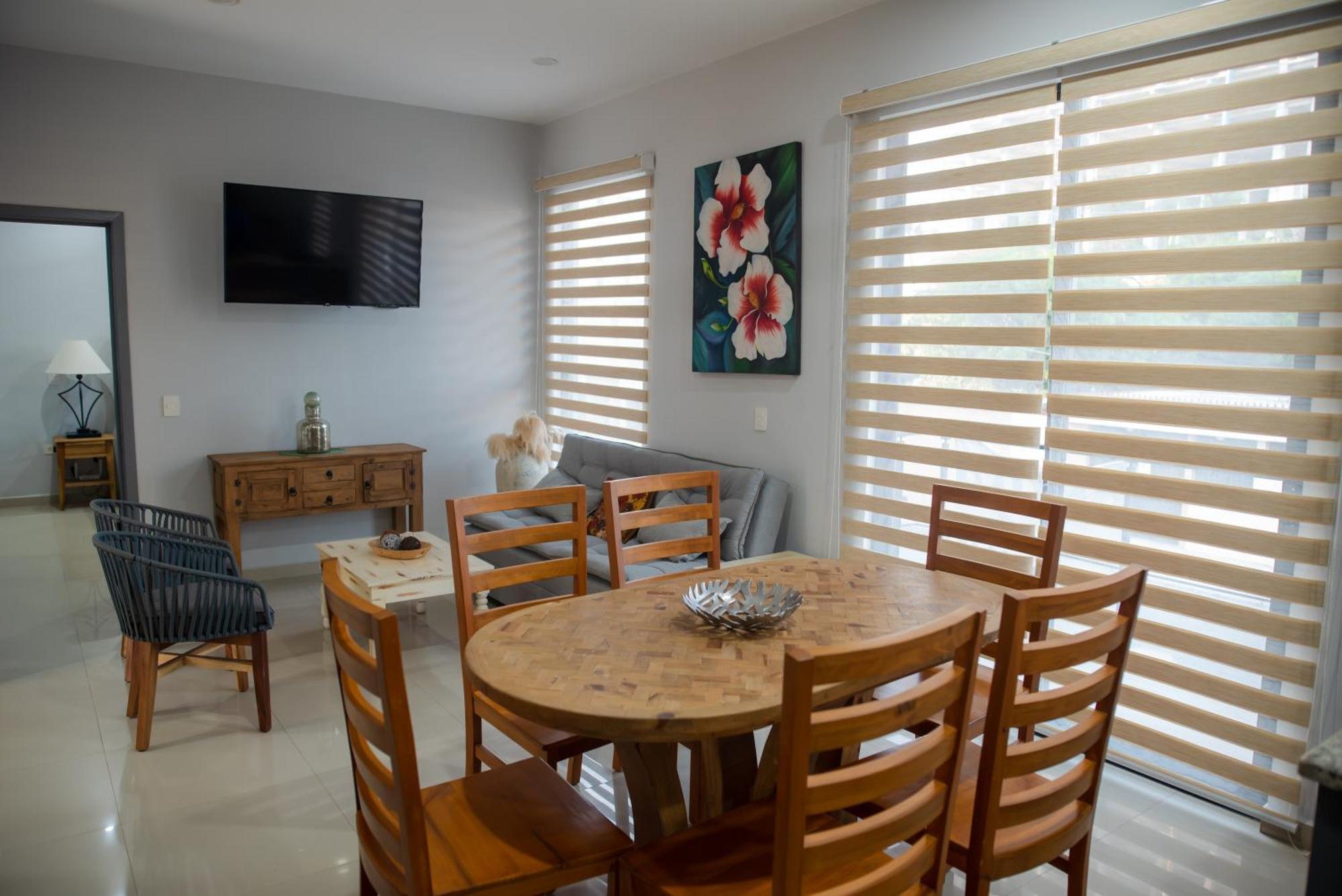 2Br/2Ba Condo 1 Block To Ocean! - Unit 3 Mazatlán Εξωτερικό φωτογραφία
