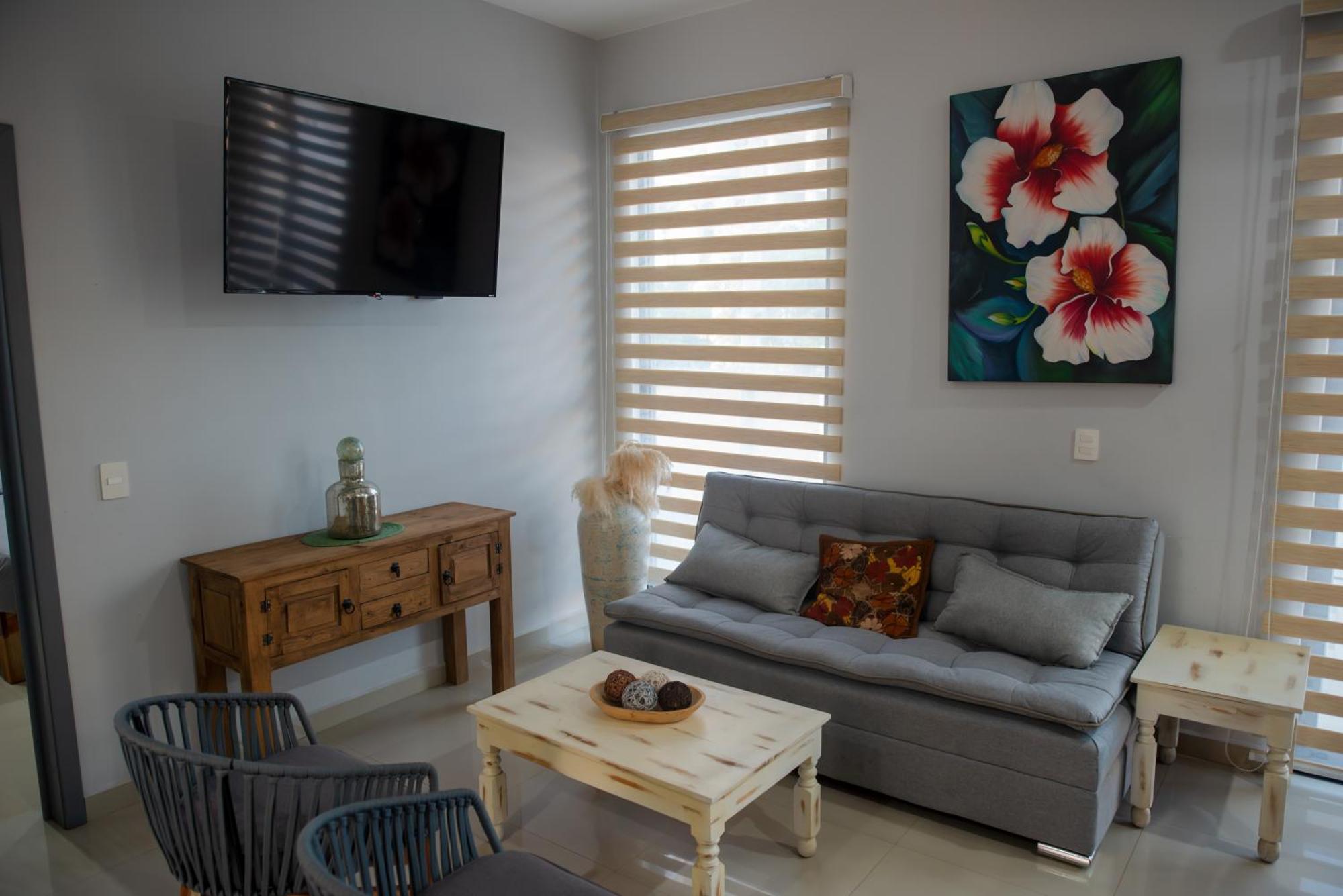 2Br/2Ba Condo 1 Block To Ocean! - Unit 3 Mazatlán Εξωτερικό φωτογραφία