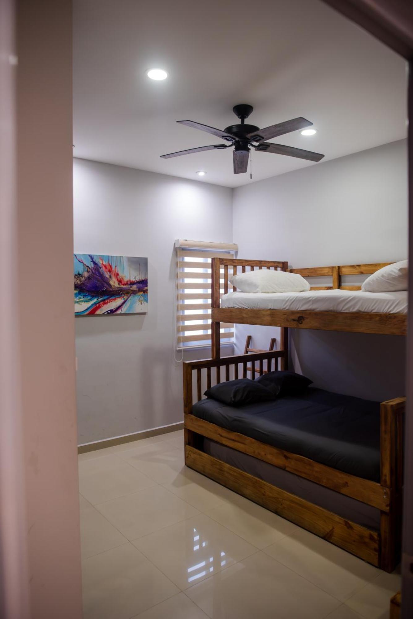 2Br/2Ba Condo 1 Block To Ocean! - Unit 3 Mazatlán Εξωτερικό φωτογραφία